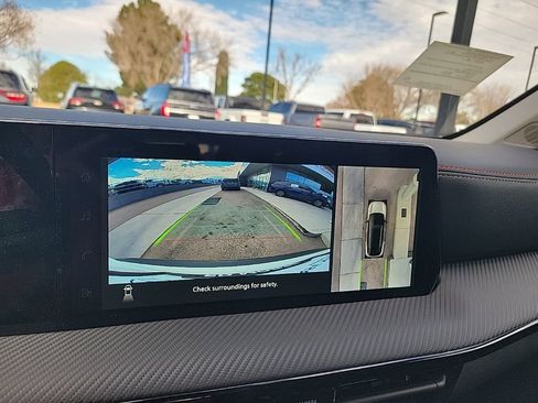 New 2026 Nissan Kicks SR w/ SR Premium Package image 31