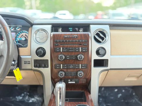 Used 2012 Ford F150 Lariat w/ Lariat Chrome Pkg AWD/4WD image 23