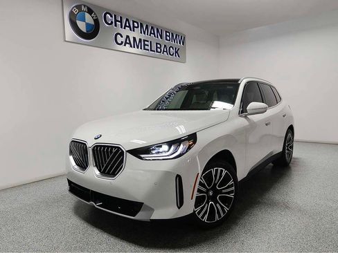 Used 2026 BMW X3 xDrive30 w/ Premium Package image 1