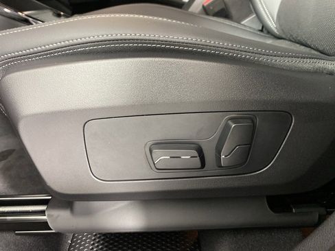 New 2026 BMW X1 xDrive28i w/ Technology Package image 9