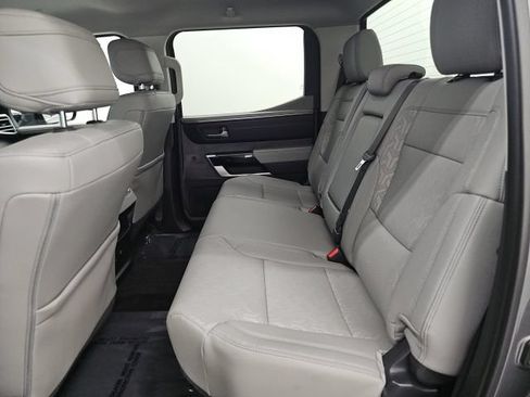 Used 2024 Toyota Tundra Limited AWD/4WD image 30
