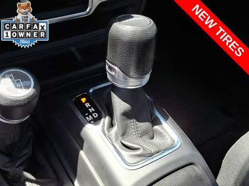Used 2021 Jeep Gladiator Sport w/ Trailer Tow Package AWD/4WD image 14