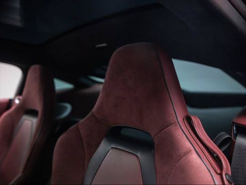 Used 2023 McLaren GT RWD image 21