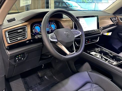 New 2026 Volkswagen Atlas SE AWD/4WD image 7