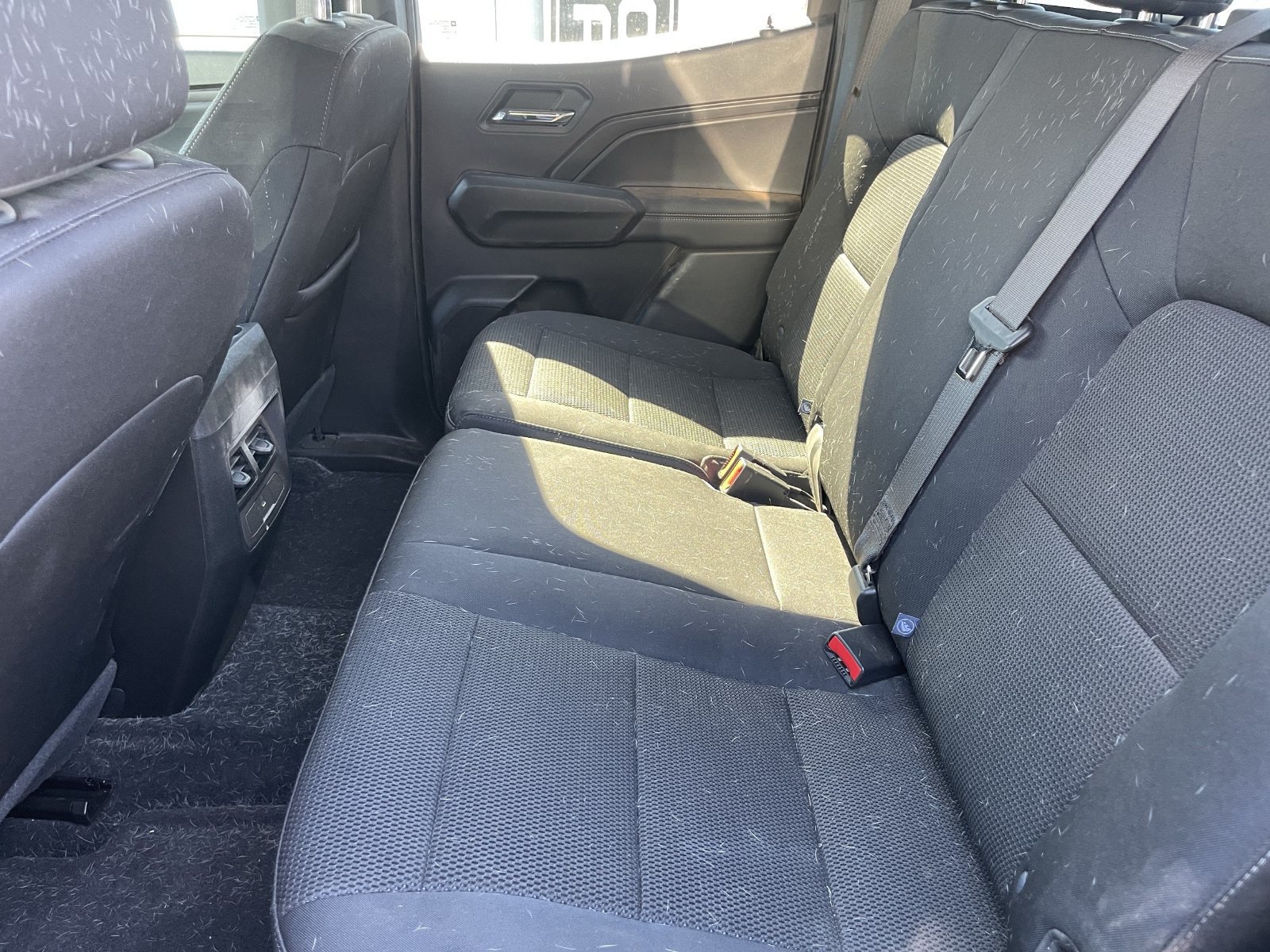 Used 2024 Chevrolet Colorado LT RWD image 8