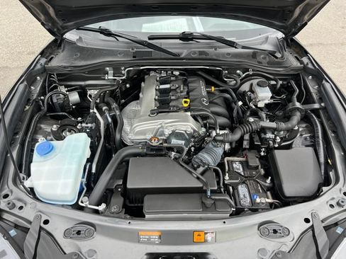 Used 2019 MAZDA MX-5 Miata RF Grand Touring RWD image 29