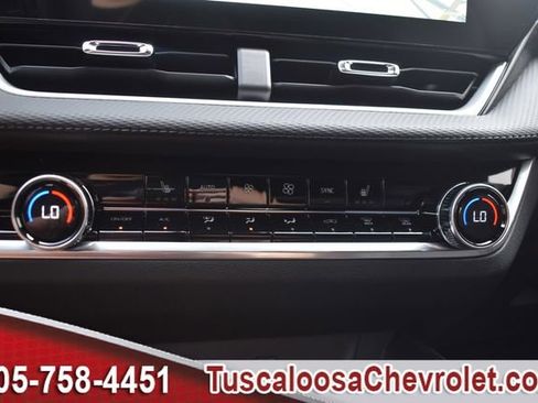 New 2026 Chevrolet Equinox LT w/ Convenience Package II image 30