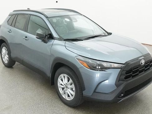 New 2026 Toyota Corolla Cross LE FWD image 13