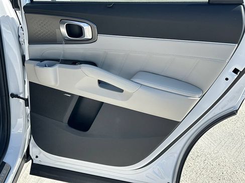 New 2026 Kia Sorento SX FWD image 16