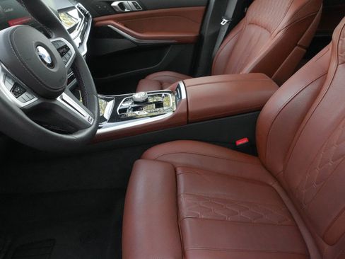Certified 2026 BMW X7 M60i AWD/4WD image 11