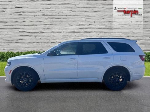 Used 2024 Dodge Durango SXT w/ SXT Blacktop Group image 2