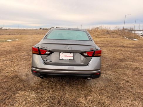Used 2025 Nissan Altima 2.5 SR image 6