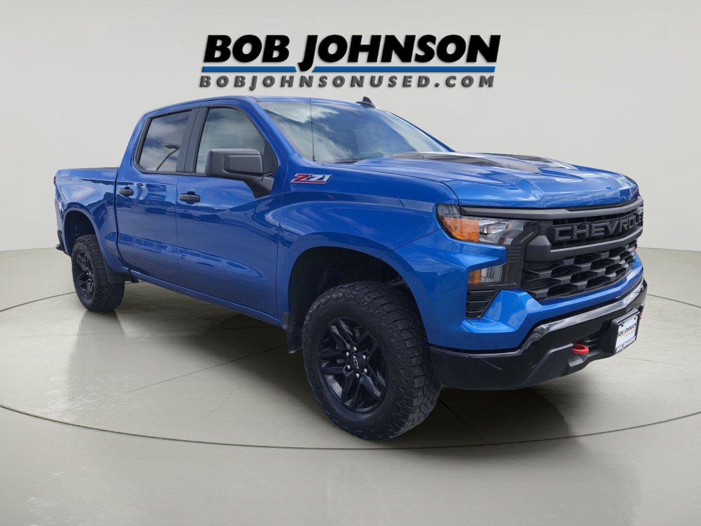 Used 2024 Chevrolet Silverado 1500 Custom Trail Boss AWD/4WD image 1