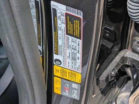 Used 2018 BMW 530e xDrive image 15