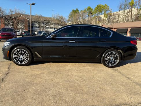 Used 2018 BMW 540i image 2