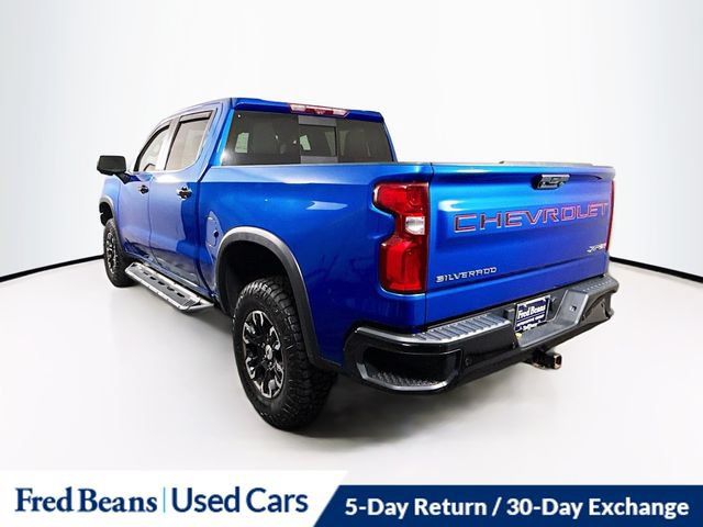 Used 2022 Chevrolet Silverado 1500 ZR2 w/ Technology Package AWD/4WD image 6