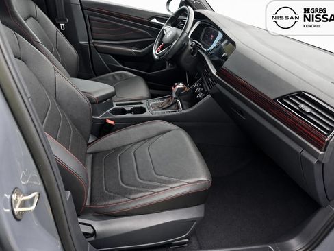 Used 2024 Volkswagen Jetta GLI Autobahn FWD image 8
