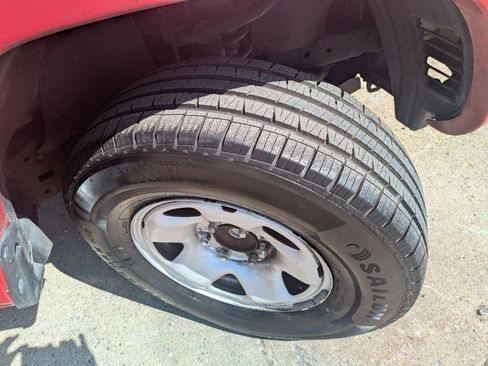 Used 2005 Toyota Tacoma PreRunner image 20