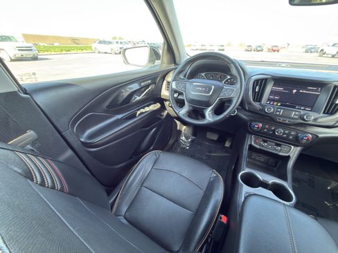 Certified 2023 GMC Terrain AT4 AWD/4WD image 25