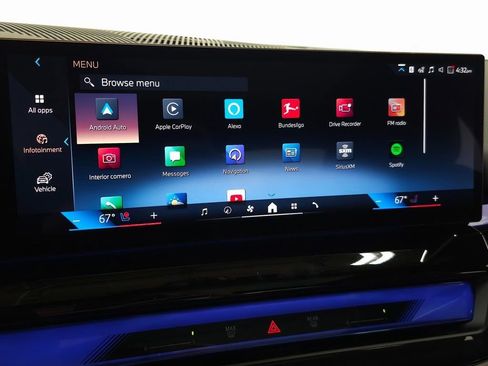 New 2026 BMW 550e xDrive image 25