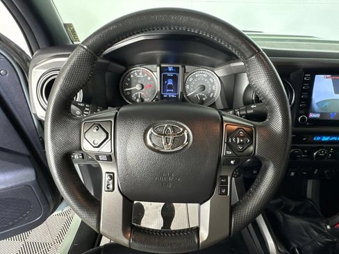 Used 2021 Toyota Tacoma TRD Pro AWD/4WD image 10
