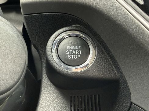 Used 2024 Subaru Crosstrek 2.0i Premium image 30