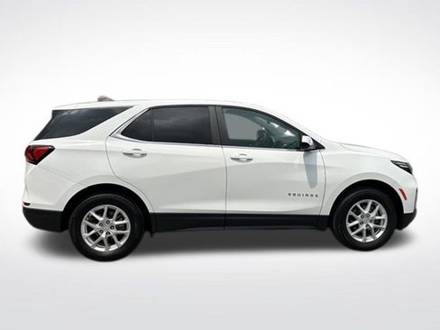Used 2024 Chevrolet Equinox LT w/ LPO, Floor Liner Package AWD/4WD image 7