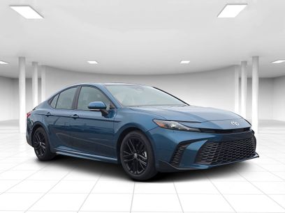 Used 2025 Toyota Camry SE