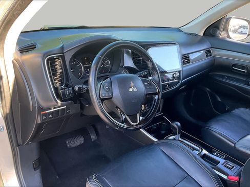 Used 2020 Mitsubishi Outlander SEL FWD image 17