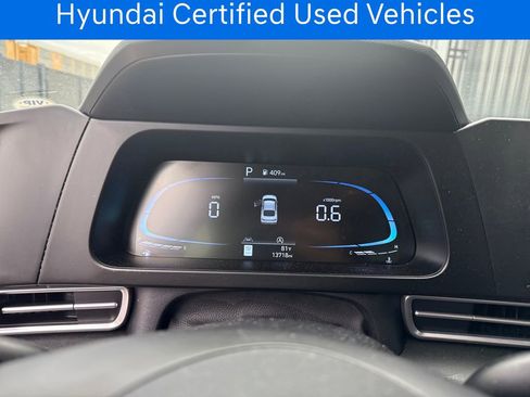 Certified 2025 Hyundai Elantra SE FWD image 20