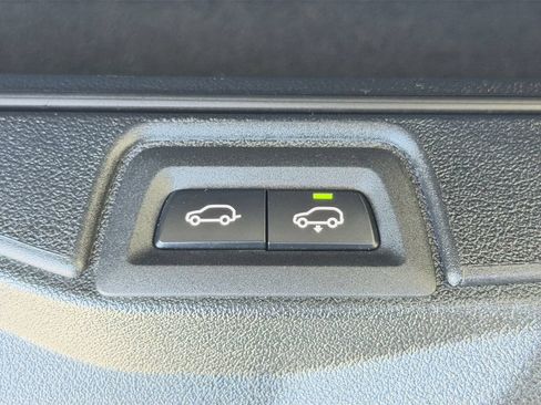 Used 2021 BMW X7 M50i AWD/4WD image 37