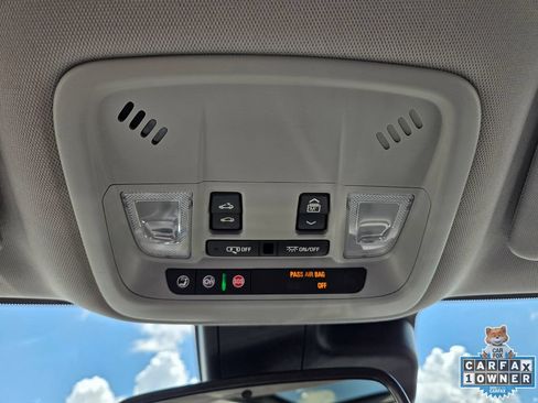 Used 2019 Chevrolet Malibu LT w/ Leather Package FWD image 38