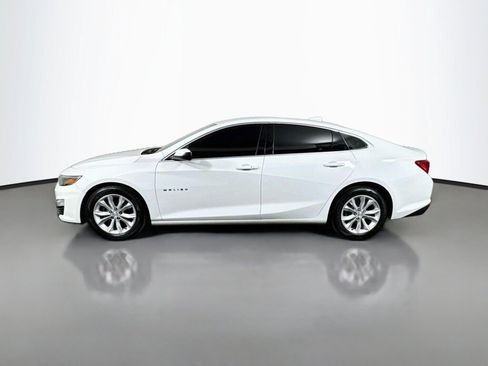 Used 2023 Chevrolet Malibu LT FWD image 2