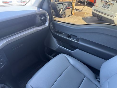 Used 2025 Ford F150 XL AWD/4WD image 17
