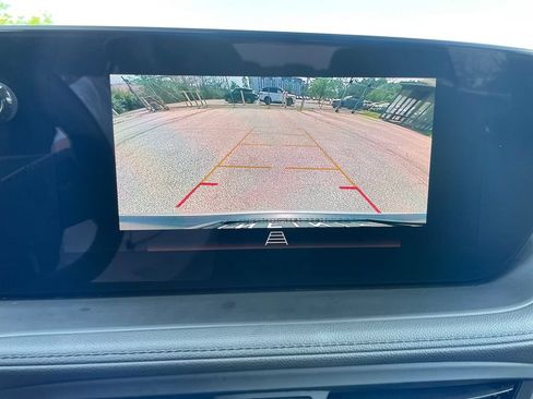 Used 2025 Buick Encore GX Preferred FWD image 19