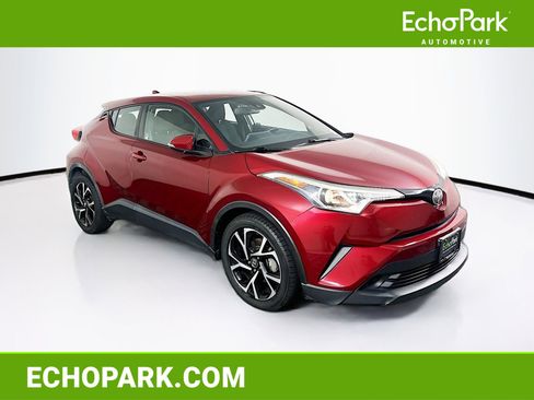 Used 2018 Toyota C-HR XLE FWD image 1