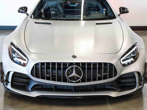 Used 2020 Mercedes-Benz AMG GT R image 4