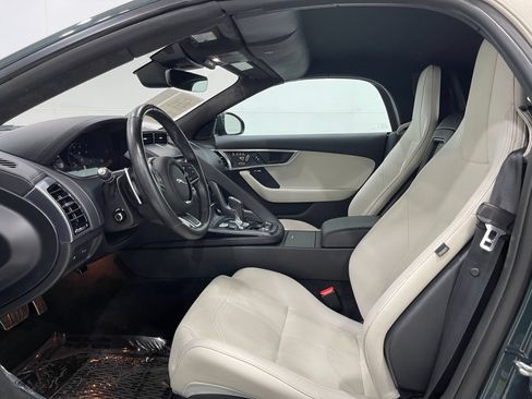Used 2021 Jaguar F-TYPE Convertible RWD image 12