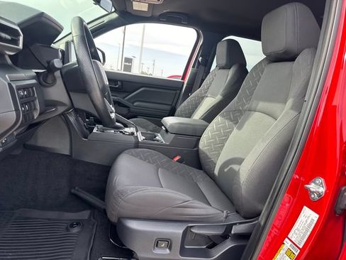 Used 2026 Toyota Tacoma SR AWD/4WD image 16