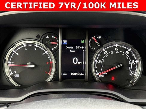 Used 2024 Toyota 4Runner TRD Off-Road Premium image 28