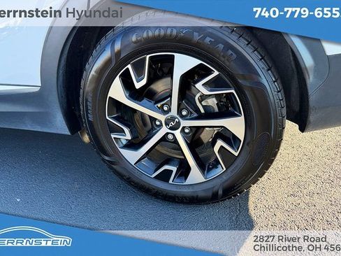 Used 2023 Kia Sportage EX image 23