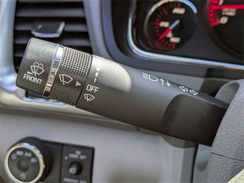 Used 2014 GMC Acadia SLE image 27