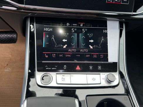 New 2026 Audi Q8 Premium Plus image 16