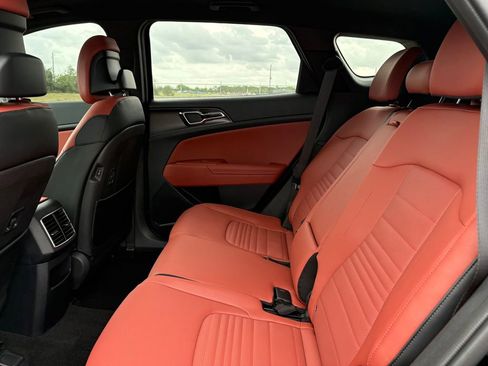 New 2026 Kia Sportage SX image 12