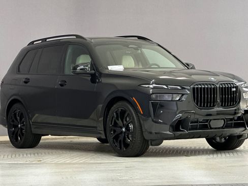 New 2026 BMW X7 M60i w/ Executive Package AWD/4WD image 6