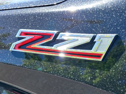 Used 2019 Chevrolet Silverado 1500 LT Trail Boss AWD/4WD image 11