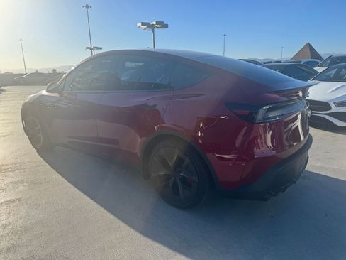Used 2026 Tesla Model Y Performance AWD/4WD image 4