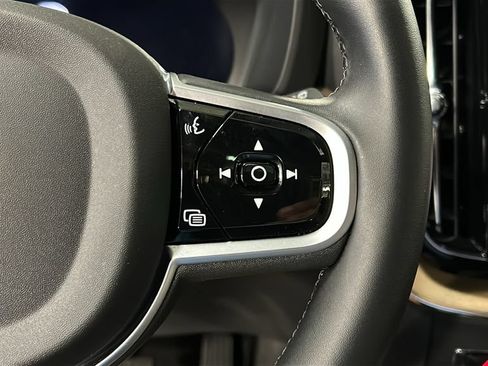 Certified 2026 Volvo XC60 B5 Plus AWD/4WD image 14