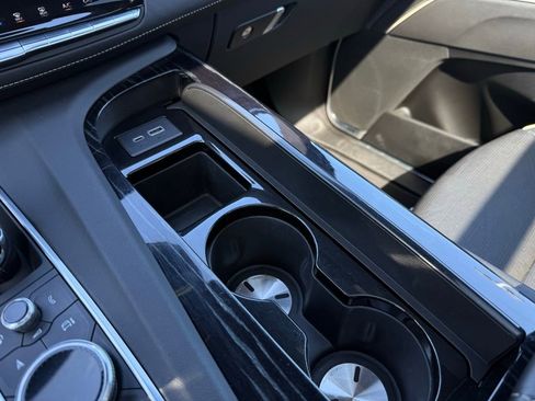 Used 2021 Cadillac Escalade Sport image 19