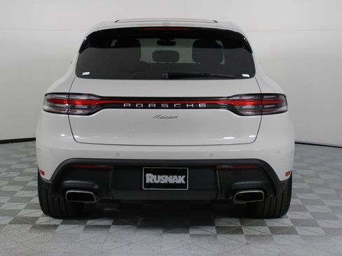 Certified 2026 Porsche Macan image 6